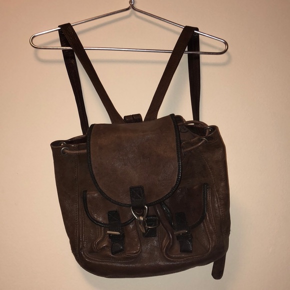 Handbags - Vintage leather backpack